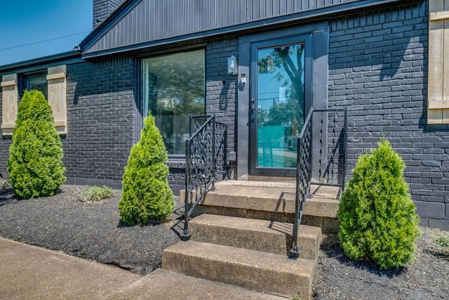 2700 Lakeland Dr, Nashville, TN 37214