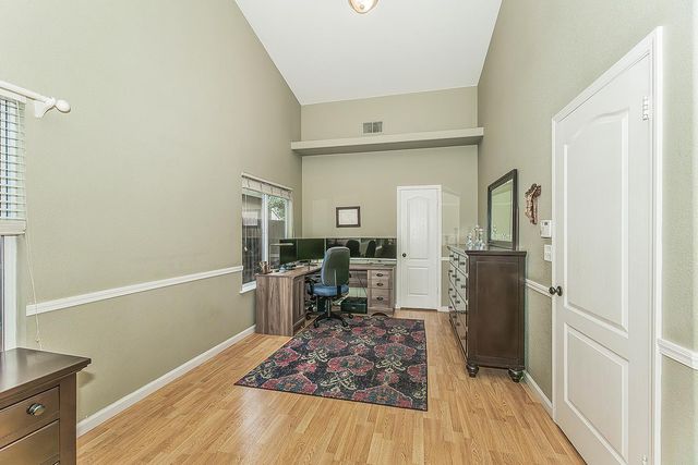 2646 E Lester Avenue, Fresno, CA 93720