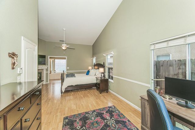 2646 E Lester Avenue, Fresno, CA 93720