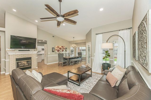 2646 E Lester Avenue, Fresno, CA 93720