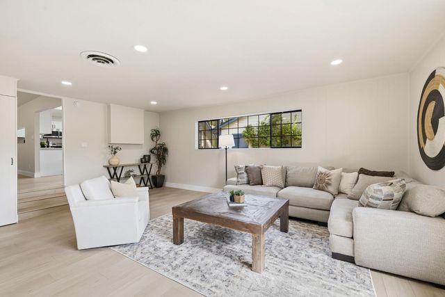 5957 Ranger Way, Carmichael, CA 95608