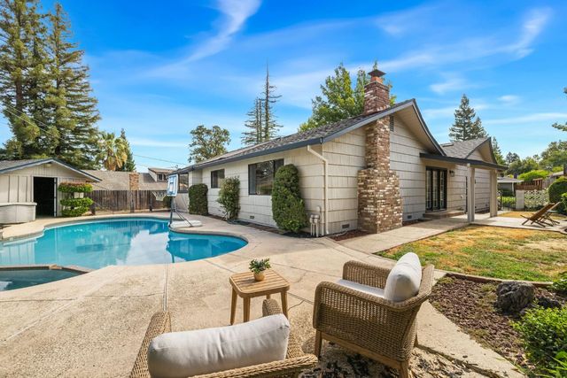 5957 Ranger Way, Carmichael, CA 95608