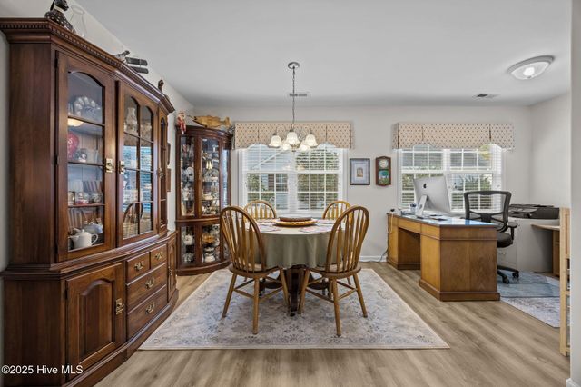 303 Jasmine S, Swansboro, NC 28584