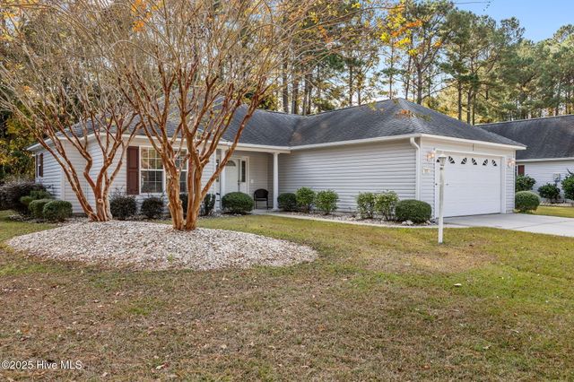 303 Jasmine S, Swansboro, NC 28584
