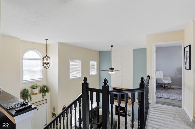 990 Youngs Creek Drive, Franklin, IN 46131
