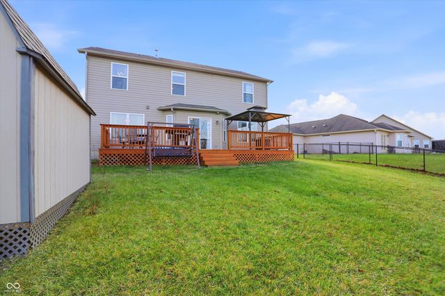 990 Youngs Creek Drive, Franklin, IN 46131