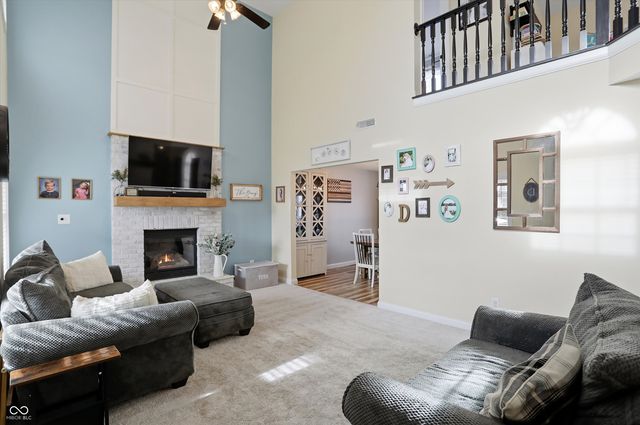 990 Youngs Creek Drive, Franklin, IN 46131