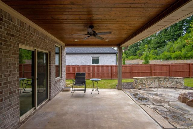 7725 S Shoreline Boulevard, Benton, AR 72019