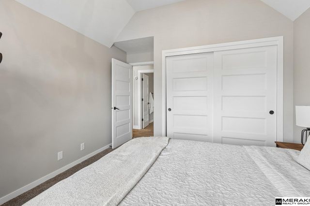 2726 N 189 Street, Omaha, NE 68022