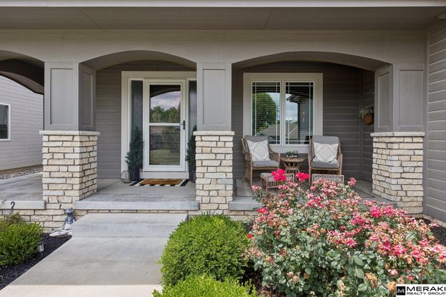 2726 N 189 Street, Omaha, NE 68022