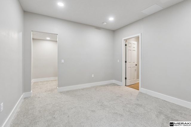 2726 N 189 Street, Omaha, NE 68022