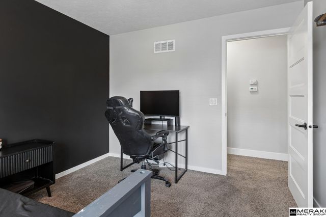 2726 N 189 Street, Omaha, NE 68022