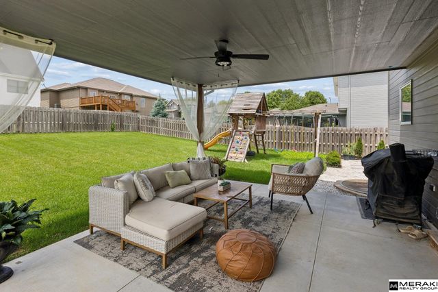 2726 N 189 Street, Omaha, NE 68022
