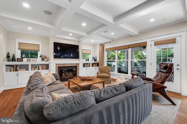 6021 LANDON LN, Bethesda, MD 20817