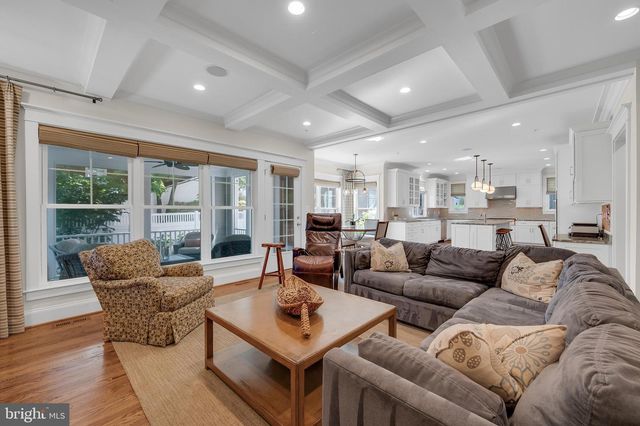 6021 LANDON LN, Bethesda, MD 20817