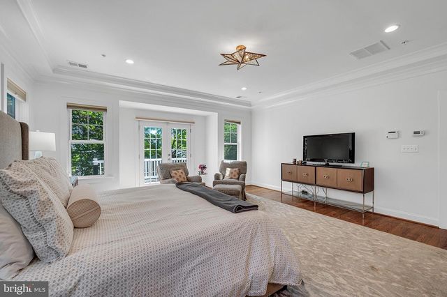 6021 LANDON LN, Bethesda, MD 20817