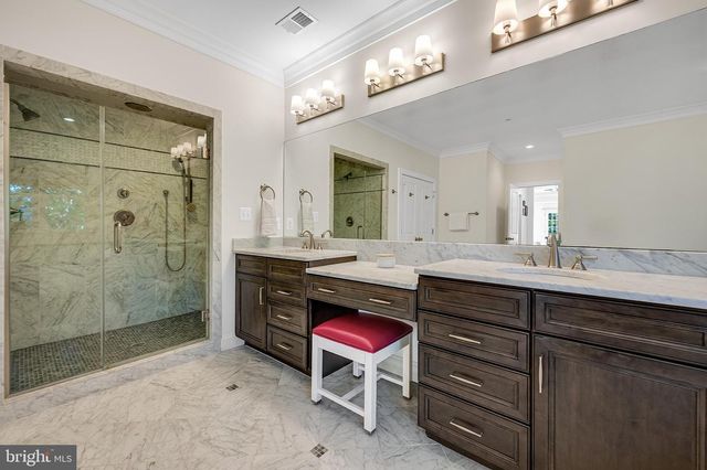6021 LANDON LN, Bethesda, MD 20817