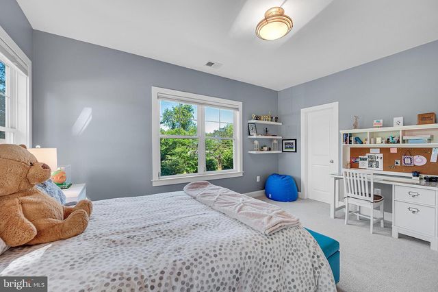 6021 LANDON LN, Bethesda, MD 20817
