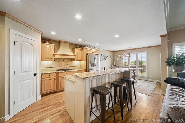 9128 E 120th Street S, Bixby, OK 74008