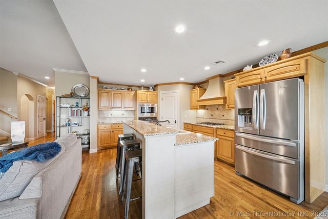 9128 E 120th Street S, Bixby, OK 74008