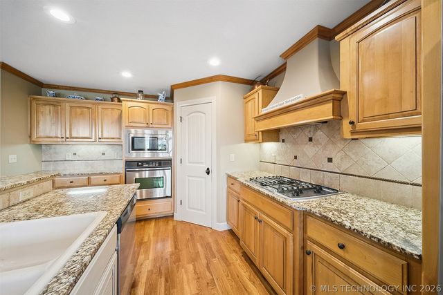 9128 E 120th Street S, Bixby, OK 74008