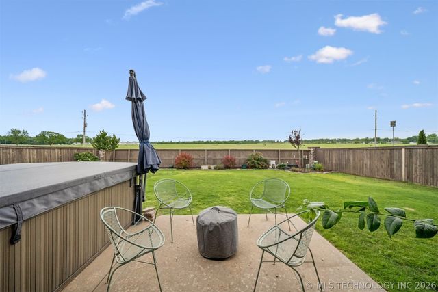 9128 E 120th Street S, Bixby, OK 74008