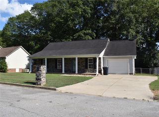 703 W Fredericks Street, Anderson, SC 29625