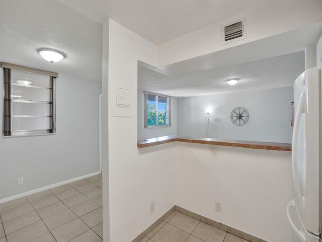 1811 Jefferson Street 404, Hollywood, FL 33020