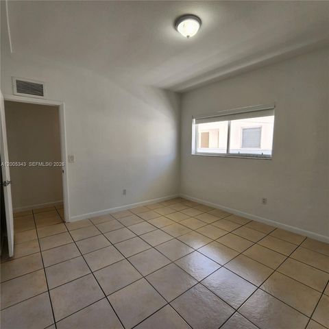 1185 Marseille Dr 209, Miami Beach, FL 33141