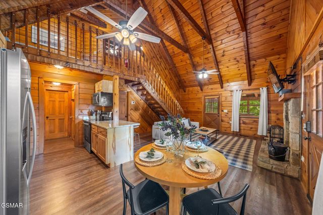 4372 Boogertown Road, Sevierville, TN 37876