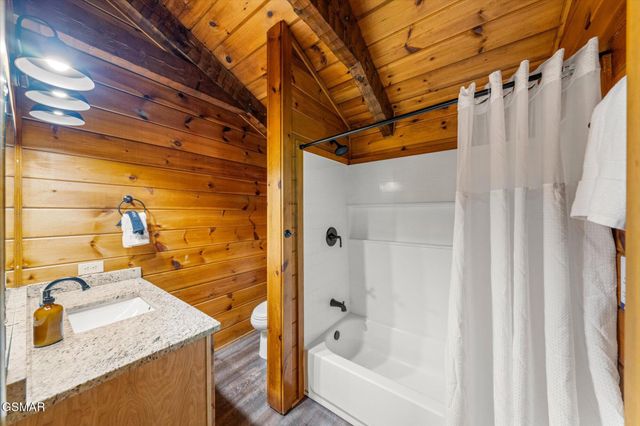 4372 Boogertown Road, Sevierville, TN 37876