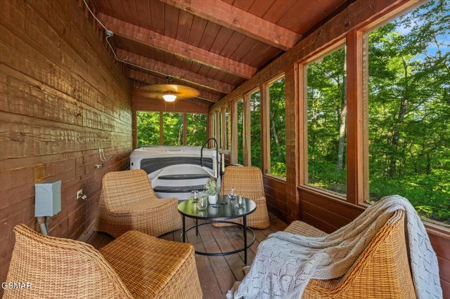 4372 Boogertown Road, Sevierville, TN 37876