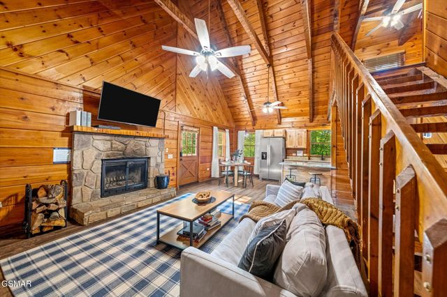 4372 Boogertown Road, Sevierville, TN 37876