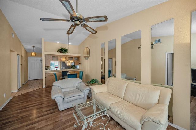 11511 113TH STREET 35E, Largo, FL 33778