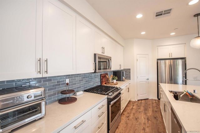 1164 Via Lucero, Oceanside, CA 92056