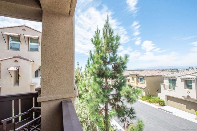 1164 Via Lucero, Oceanside, CA 92056