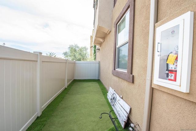 1164 Via Lucero, Oceanside, CA 92056