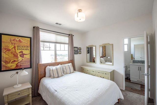 1164 Via Lucero, Oceanside, CA 92056