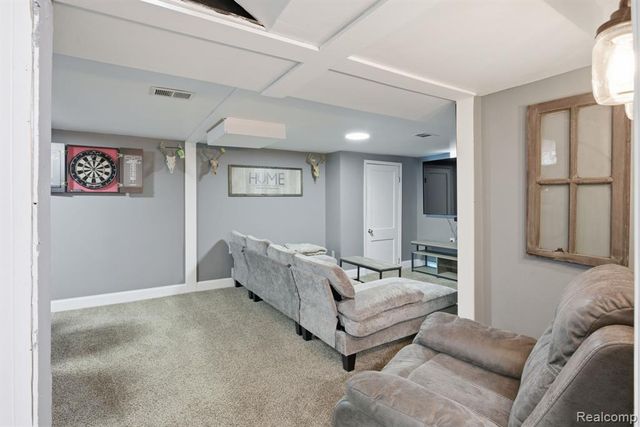 13683 Callender Street, Southgate, MI 48195