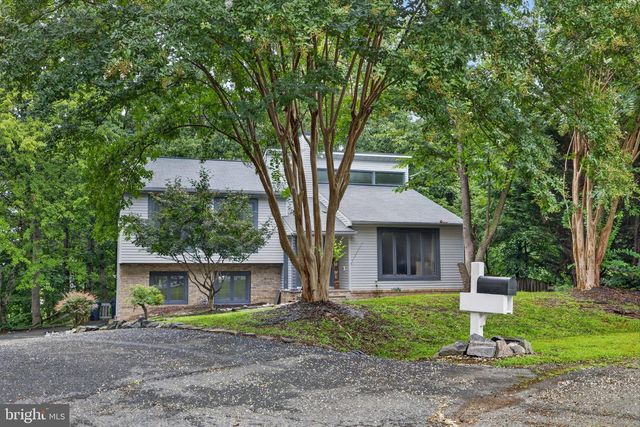 4413 MURVEN PARK LN, Fredericksburg, VA 22408