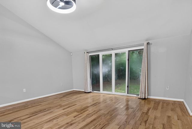 4413 MURVEN PARK LN, Fredericksburg, VA 22408