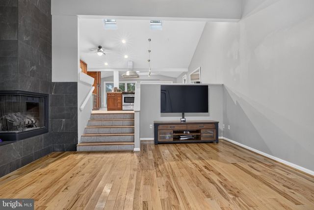 4413 MURVEN PARK LN, Fredericksburg, VA 22408