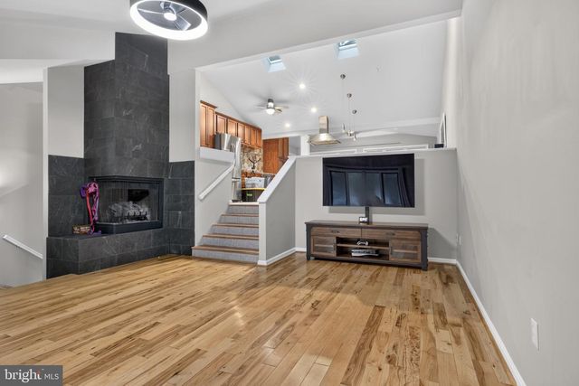 4413 MURVEN PARK LN, Fredericksburg, VA 22408