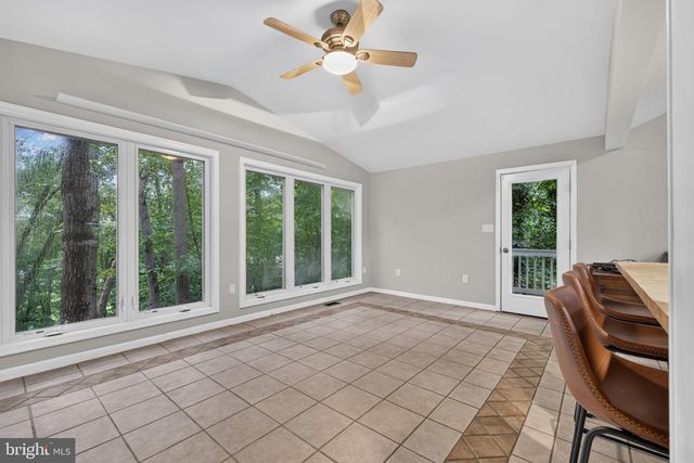 4413 MURVEN PARK LN, Fredericksburg, VA 22408