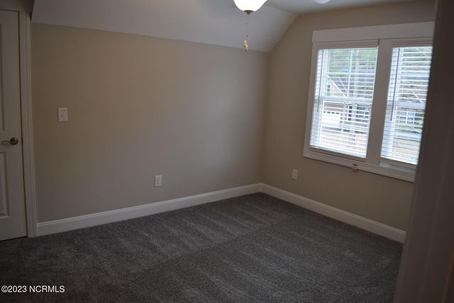 829 Blue Bird Drive, Vass, NC 28394