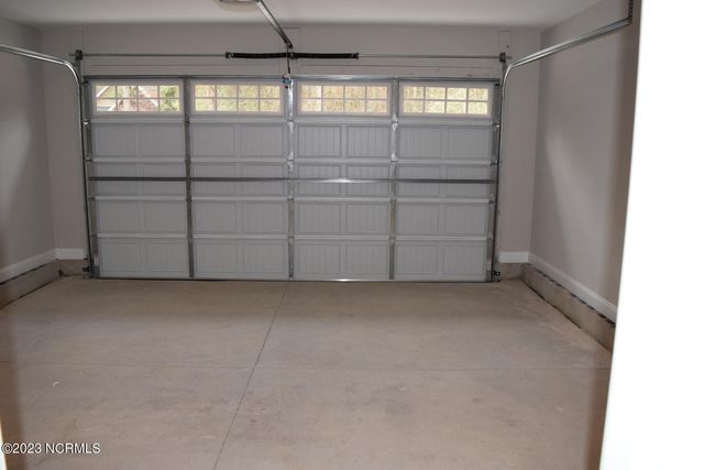 829 Blue Bird Drive, Vass, NC 28394