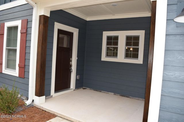 829 Blue Bird Drive, Vass, NC 28394