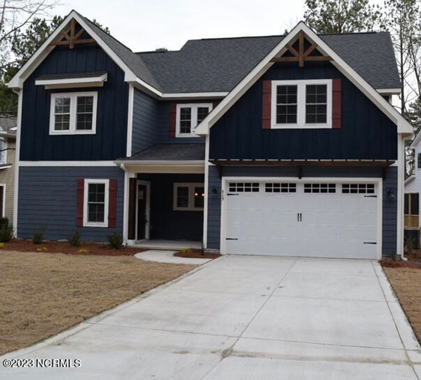 829 Blue Bird Drive, Vass, NC 28394