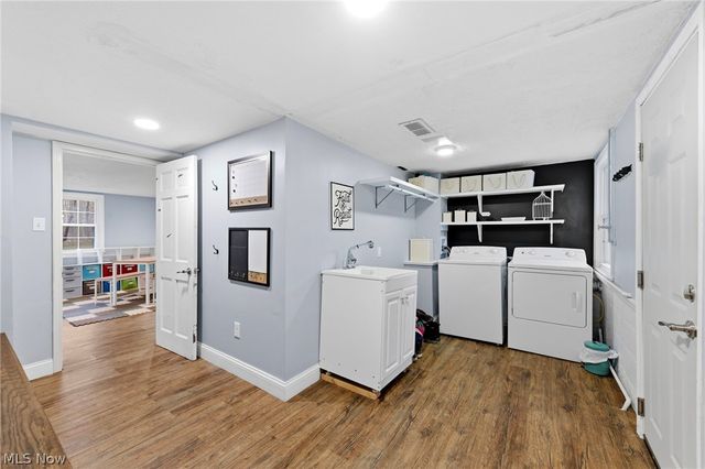 8678 Apple Hill Road, Chagrin Falls, OH 44023