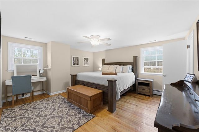 8678 Apple Hill Road, Chagrin Falls, OH 44023